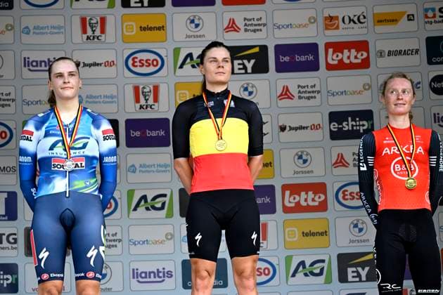 Belgian 2025 National Championship Brasschaat 27 06 2025 BRASSCHAAT, BELGIUM - JUNE 27 : Goossens Marthe of Ag Insurance - Soudal Team, Kopecky Lotte of Team Sd Worx - Protime and Claes Lotte of Arkea - B&B Hotels pictured during the podium ceremony of the Women Elite Individual Time Trial of the Belgian National Championships 2025 xxrd edition an UCI National Championships cycling race of 10 km with start in Bbbbb and finish in Brasschaat on June 27, 2025 in Brasschaat, Belgium, 27 06 2025 Brasschaat Belgium  Copyright: xJanxDexMeuleneirx