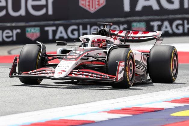 Esteban Ocon (MoneyGramm Haas 31), 1 Freies Training, Grosser Preis von Oesterreich, Motorsport, Herren, Formel 1, 27.06.2025 Spielberg Steiermark Oesterreich