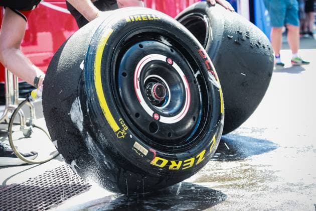 FORMULA 1 - GP of Austria 2025 SPIELBERG,AUSTRIA,27.JUN.25 - MOTORSPORTS, FORMULA 1 - Grand Prix of Austria, Red Bull Ring, free practice. Image shows a feature with a medium tyre.  GEPAxpictures xManuelxBinder
