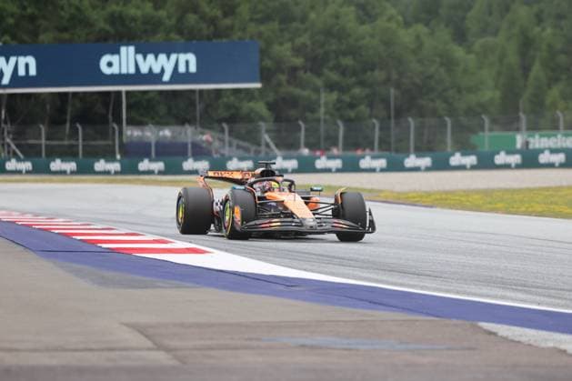 Oscar Piastri (McLaren Formula 1 Team, 81), Freies Training 1, FP1, Free Practice 1, Grosser Preis von Oesterreich, Motorsport, Herren, Formel 1, 27.06.2025 Spielberg Steiermark Oesterreich
