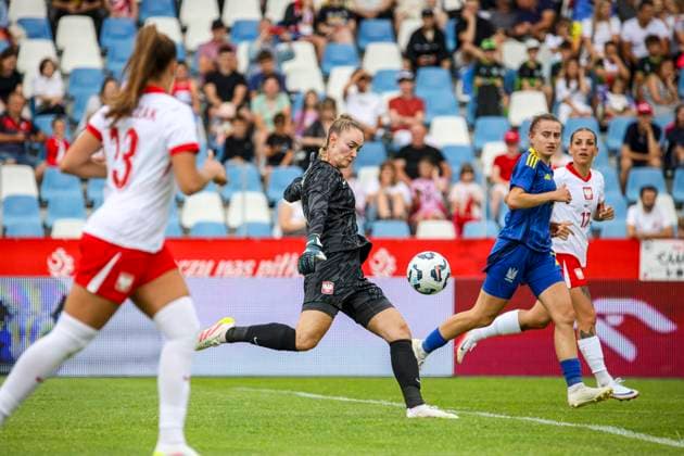 Fußball, Frauen, Länderspiel, Polen - Ukraine MIELEC, POLSKA 27.06.2025 PILKA NOZNA KOBIET MECZ TOWARZYSKI POLSKA - UKRAINA== FOOTBALL WOMENS FRIENDLY GAME MATCH POLAND - UKRAINE NZ Kinga SZEMIK FOT. JACEK STANISLAWEK 400mm.pl NEWSPIX.PL --- newspix.pl 