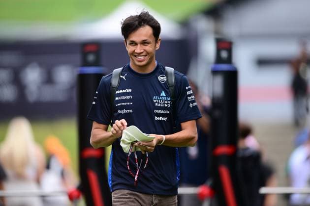 F1 Grand Prix of Austria Alexander Albon of the Williams F1 Team looks on during free practice, the 12th round of the Formula 1 World Championship, WM, Weltmeisterschaft in Red Bull Ring, Spielberg, Styria, Austria, on June 27, 2025. Spielberg Styria Austria  Copyright: xAndreaxDiodatox originalFilename:diodato-formula1250627_npZU5.jpg