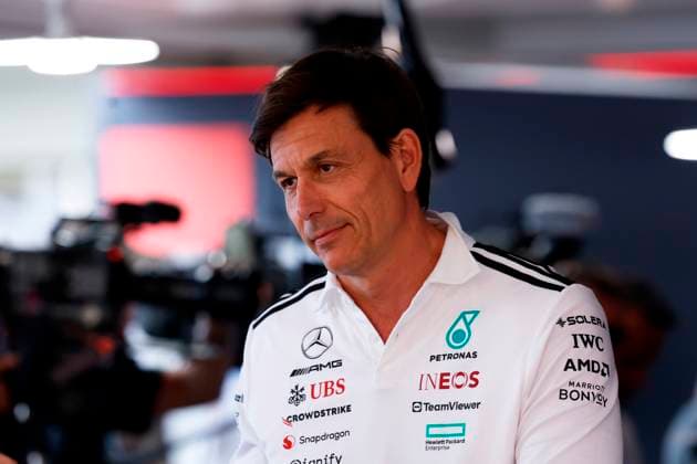 27.06.2025, xsvx, Motorsport FIA Formel 1, Grand Prix von Österreich v.l. Teamchef Toto Wolff (Mercedes AMG Petronas) (FIA REGULATIONS PROHIBIT ANY USE OF PHOTOGRAPHS as IMAGE SEQUENCES and or QUASI-VIDEO) Zeltweg-Spielberg
