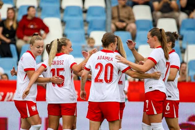 MIELEC, POLSKA 27.06.2025 PILKA NOZNA KOBIET MECZ TOWARZYSKI POLSKA - UKRAINA== FOOTBALL WOMENS FRIENDLY GAME MATCH POLAND - UKRAINE NZ RADOSC PO GOLU CELEBRATION AFTER GOAL Milena KOKOSZ Kayla ADAMEK Malgorzata MESJASZ Sylwia MATYSIK FOT. JACEK STANISLAWEK 400mm.pl NEWSPIX.PL --- newspix.pl 