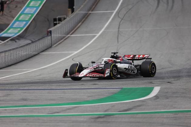 27.06.2025, Red Bull Ring, Spielberg, Formel 1 Großer Preis von Österreich 2025 , im Bild Esteban Ocon (FRA), MoneyGram Haas F1 Team (Photo by Alessandro Martellotta Hasan Bratic DeFodi Images)