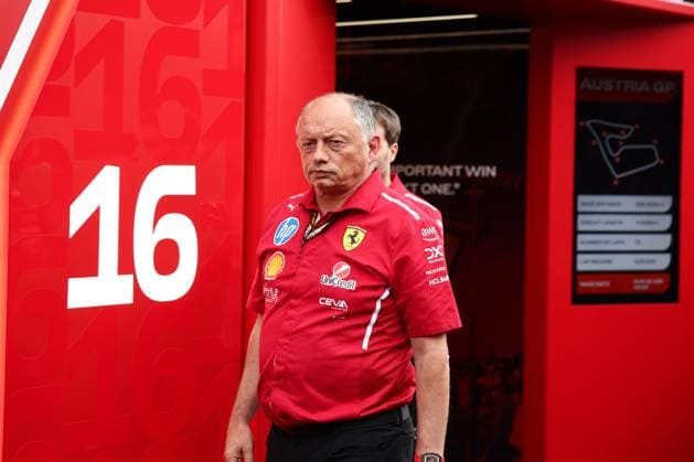 Frederic Vasseur (Teamchef, Scuderia Ferrari HP), Free Practice 2, FP2, Freies Training 2, Grosser Preis von Oesterreich, Motorsport, Herren, Formel 1, 27.06.2025 Spielberg Steiermark Oesterreich