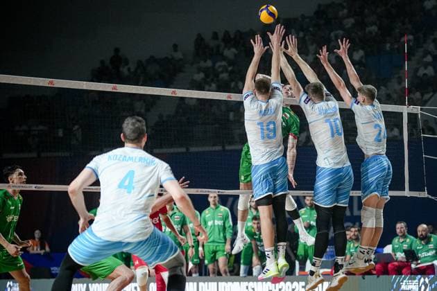 Volleyball, Nations League, Bulgarien - Slowenien Volleyball - FIVB Men s Volleyball Nations League - Bugaria - Slovenia - 27.06.2025 Asparuh Asparuhov in action during Mens Volleyball Nations League in Burgas, VNL Bulgaria Copyright: xYulianxTodorovx