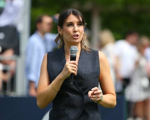 London, England, June 27 2025: Jenny Drummond addresses the crowd during the Giorgio Armani Tennis Classic Day 4 game between Tomas Etcheverry and Stefanos Tsitsipas at The Hurlingham Club in London, England. (Jay Patel SPP) Copyright: xJayxPatel SPPx spp-en-JaPa-ETCHEVERRYvTSITSIPAS_20250627_0066