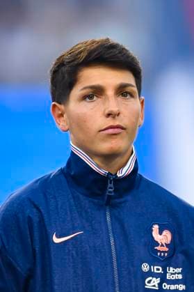 Grenoble, France - June 27: Elisa De Almeida of France getting into the field prior to the Women s International Friendly, Länderspiel, Nationalmannschaft match between France and Brazil at Stade des Alpes on June 27, 2025 in Grenoble, France. (Photo by Eurasia Images) Grenoble Stade des Alpes France