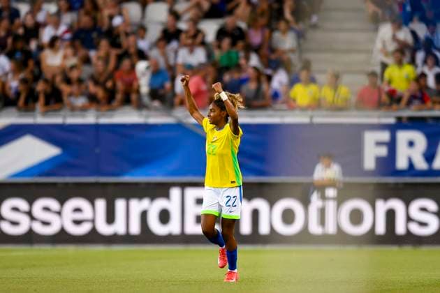 Grenoble, France - June 27: Luany Rosa of Brazil celebrates her goal during the Women s International Friendly, Länderspiel, Nationalmannschaft match between France and Brazil at Stade des Alpes on June 27, 2025 in Grenoble, France. (Photo by Eurasia Images) Grenoble Stade des Alpes France