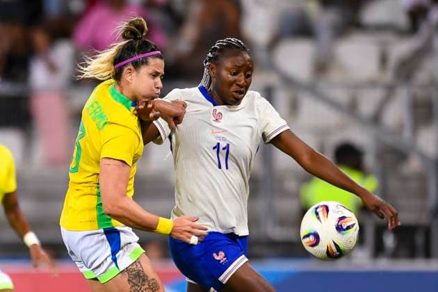 Grenoble, France - June 27: Kadidiatou Diani of France (R) is challenged by Fernanda Palermo of Brazil (L) during the Women s International Friendly, Länderspiel, Nationalmannschaft match between France and Brazil at Stade des Alpes on June 27, 2025 in Grenoble, France. (Photo by Eurasia Images) Grenoble Stade des Alpes France
