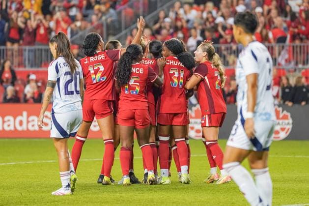June 27, 2025, Toronto, Ontario, Canada: Zara Chavoshi 29 of Canada celebrateS the team s third goal during the International Women s Friendly match between Canada and Costa Rica at BMO Field. on June 27, 2025 in Toronto, Canada. Toronto Canada - ZUMAe321 20250627_zsa_e321_046 Copyright: xLeonardoxRamirezx