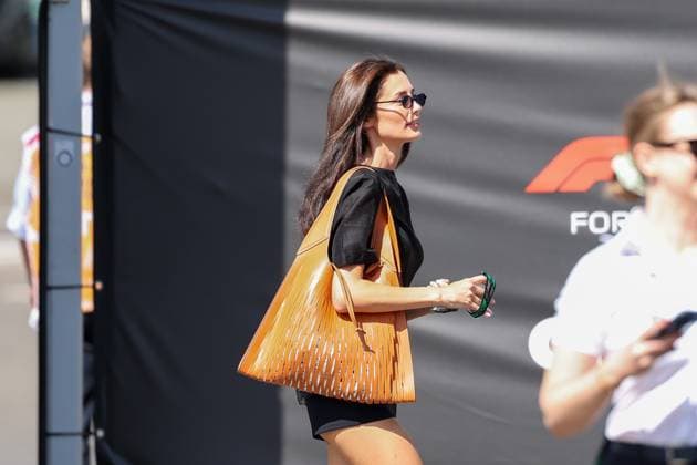 Partnerin Rebecca Donaldson, Partnerin von Carlos Sainz jr. (Atlassian Williams Racing 55) im Paddock, 3 Freies Training, Grosser Preis von Oesterreich, Motorsport, Herren, Formel 1, 28.06.2025 Spielberg Steiermark Oesterreich
