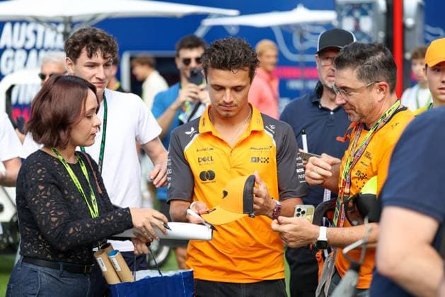 Lando Norris (McLaren Formula 1 Team 4) im Fahrerlager, Paddock, 3 Freies Training, Grosser Preis von Oesterreich, Motorsport, Herren, Formel 1, 28.06.2025 Spielberg Steiermark Oesterreich