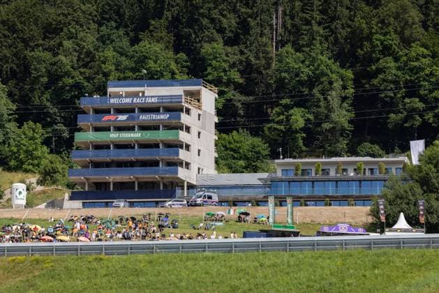 FORMULA 1 - GP of Austria 2025 SPIELBERG,AUSTRIA,28.JUN.25 - MOTORSPORTS, FORMULA 1 - Grand Prix of Austria, FIA Formula 3, Red Bull Ring, sprint race. Image shows the Schoenberghof.  GEPAxpictures xMatthiasxTrinkl