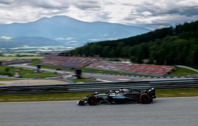 F1 - AUSTRIAN GRAND PRIX 2025 12 KIMI ANTONELLI Andrea (ita), Mercedes AMG F1 Team W16, action during the Formula 1 MSC Cruises Austrian Grand Prix 2025, 11th round of the 2025 FIA Formula One World Championship, WM, Weltmeisterschaft from June 27 to 29, 2025 on the Red Bull Ring, in Spielberg, Austria - SpielbergAustria  Copyright: xDPPIx