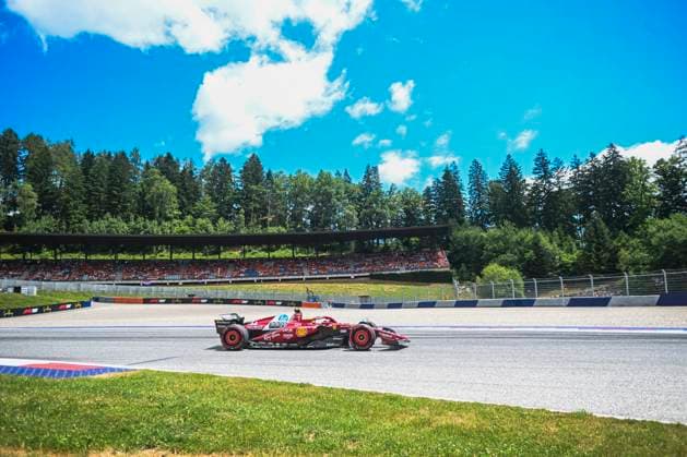 Formula?1 MSC?Cruises Austrian Grand Prix 2025 Maëva Burillo OVERTAKE MAXPPP - Spielberg 28 06 2025 44 HAMILTON Lewis (gbr), Scuderia Ferrari HP, action during the Formula 1 MSC?Cruises Austrian Grand Prix 2025, the 11th round of the 2025 FIA Formula 1 World Championship, WM, Weltmeisterschaft at the Red Bull?Ring in Spielberg, Austria, from June?26 to?29, 2025 Spielberg Austria  Copyright: xOVERTAKE MAXPPPxMaëvaxBurillox OVT202506281616 OVT202506281616