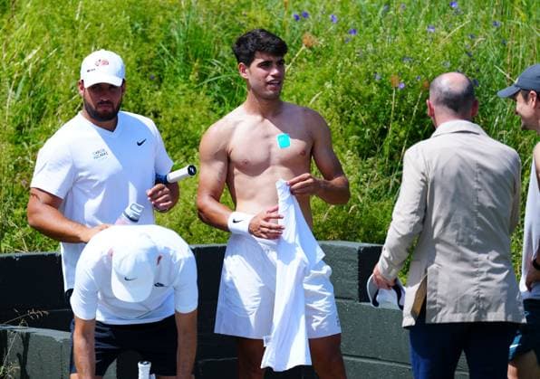 Carlos Alcaraz practices Wimbledon Tennis Championships, Saturday Practice, The All England Lawn Tennis and Croquet Club, London, UK - 28 Jun 2025London The All England Lawn Tennis and United Kingdom  Copyright: xJavierxGarcia Shutterstockx 15371374g