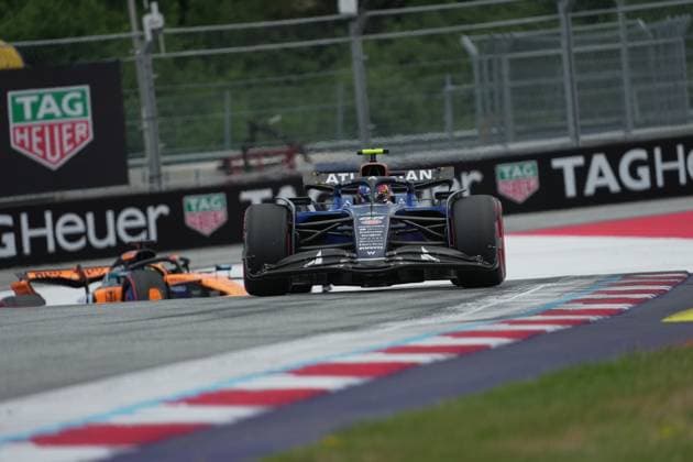 28.06.2025, Red Bull Ring, Spielberg, Formel 1 Großer Preis von Österreich 2025 , im Bild Carlos Sainz Jr. (ESP), Atlassian Williams Racing (Photo by Hasan Bratic DeFodi Images)