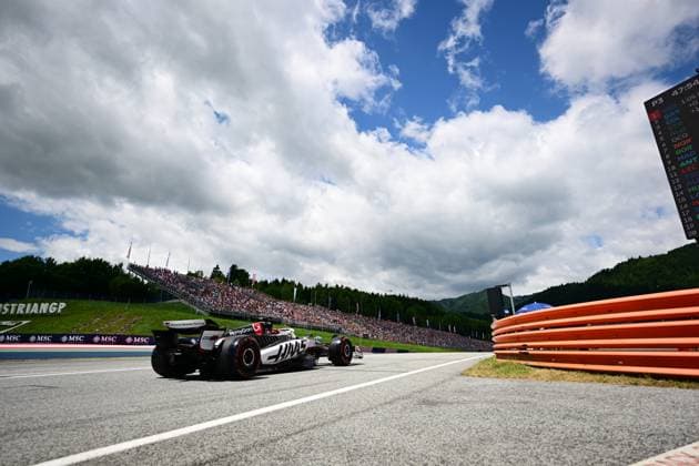 F1 Grand Prix of Austria - Qualifying Esteban Ocon of the Haas F1 Team drives during qualifying for the 12th round of the Formula 1 World Championship, WM, Weltmeisterschaft at the Red Bull Ring in Spielberg, Styria, Austria, on June 28, 2025. Spielberg Styria Austria  Copyright: xAndreaxDiodatox originalFilename:diodato-formula1250628_np518.jpg