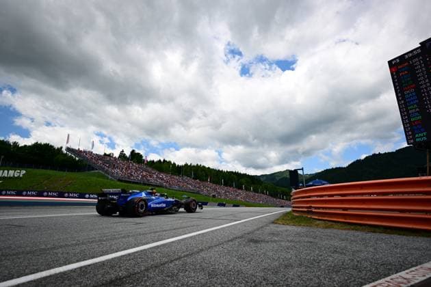 F1 Grand Prix of Austria - Qualifying Alexander Albon of the Williams F1 Team drives during qualifying for the 12th round of the Formula 1 World Championship, WM, Weltmeisterschaft at the Red Bull Ring in Spielberg, Styria, Austria, on June 28, 2025. Spielberg Styria Austria  Copyright: xAndreaxDiodatox originalFilename:diodato-formula1250628_npczb.jpg