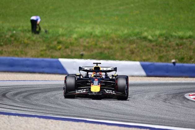 F1 Grand Prix of Austria - Qualifying Max Verstappen of Red Bull Racing Honda drives during qualifying for the 12th round of the Formula 1 World Championship, WM, Weltmeisterschaft at the Red Bull Ring in Spielberg, Styria, Austria, on June 28, 2025. Spielberg Styria Austria  Copyright: xAndreaxDiodatox originalFilename:diodato-formula1250628_npnri.jpg