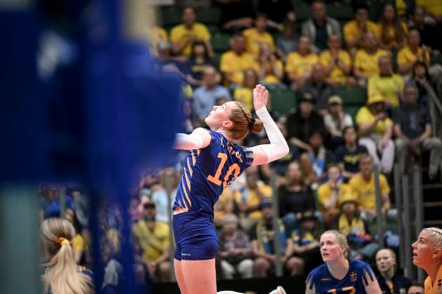 ÄNGELHOLM, SWEDEN 20250628 Sweden s Isabelle Haak in action during the CEV Women s Volleyball European Golden League semifinal match between Ukraine and Sweden at Catena Arena, in Angelholm, Sweden, on June 28, 2025. ÄNGELHOLM SWEDEN x11566x