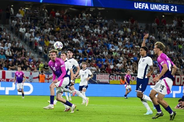 BRATISLAVA - Nick Woltemade of Germany U21, U 21 Jay Stansfield of England U21, Jarell Quansah of England U21, Nelson Weiper of Germany U21 (l-r) at the National Football Stadium during the Under-21 European Championship, EM, Europameisterschaft final between Young England and Young Germany. ANP Hollandse Hoogte UEFA European Under-21 Championship 2025 Final 2024 25 xVIxANPxSportx xGerritxvanxKeulenxIVx 530647530 originalFilename: 530647530.jpg