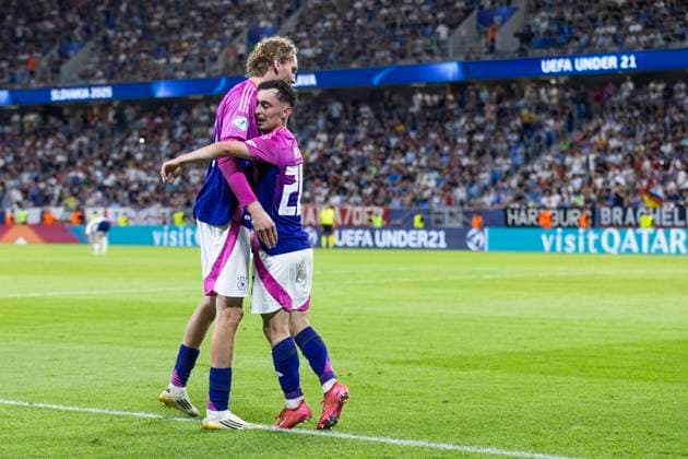 UEFA U21, U 21 Europameisterschaft, Finale: England - Deutschland; 28.06.2025 Nick Woltemade (Deutschland, 10) jubelt mit Paul Nebel (Deutschland, 20) bei der UEFA U21-Europameisterschaft im Finalspiel England - Deutschland, am 28.06.2025, National Football Stadium, Bratislava, Slowakei Copyright: xBEAUTIFULxSPORTS Meuselx