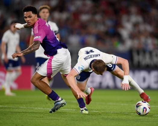 Elliot Anderson of England U21, U 21 goes down under the challenge of Nnamdi Collins of Germany England U21 v Netherlands U21, UEFA U21 Championship, Final, National Football Stadium, Bratislava, Slovakia - 28 Jun 2025Bratislava National Football Stadium Slovakia  Copyright: xAlexxNicodim Shutterstockx 15377260dt