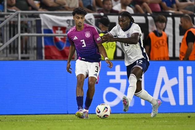 BRATISLAVA - Nathaniel Brown of Germany U21, U 21 Brooke Norton Cuffy of England U21 (l-r) at the National Football Stadium during the Under-21 European Championship, EM, Europameisterschaft final between Young England and Young Germany. ANP Hollandse Hoogte UEFA European Under-21 Championship 2025 Final 2024 25 xVIxANPxSportx xGerritxvanxKeulenxIVx 530652043 originalFilename: 530652043.jpg