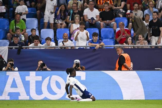 BRATISLAVA - Jonathan Rowe of England U21, U 21 (r) reacts after scoring 3-2 at the National Football Stadium during the Under-21 European Championship, EM, Europameisterschaft final between Young England and Young Germany. ANP Hollandse Hoogte UEFA European Under-21 Championship 2025 Final 2024 25 xVIxANPxSportx xGerritxvanxKeulenxIVx 530653859 originalFilename: 530653859.jpg