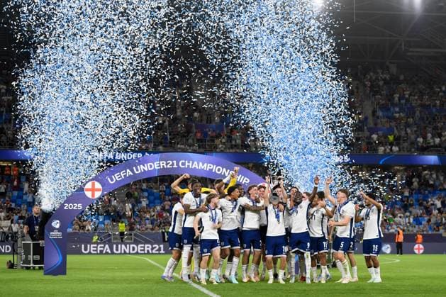 England lift the UEFA Under 21 Euro 2025 Trophy England U21, U 21 v Netherlands U21, UEFA U21 Championship, Final, National Football Stadium, Bratislava, Slovakia - 28 Jun 2025Bratislava National Football Stadium Slovakia  Copyright: xAlexxNicodim Shutterstockx 15377260ff