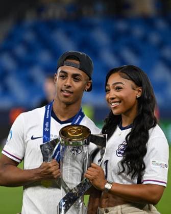 Omari Hutchinson of England U21, U 21 celebrates with a family member England U21 v Netherlands U21, UEFA U21 Championship, Final, National Football Stadium, Bratislava, Slovakia - 28 Jun 2025Bratislava National Football Stadium Slovakia  Copyright: xAlexxNicodim Shutterstockx 15377260gz