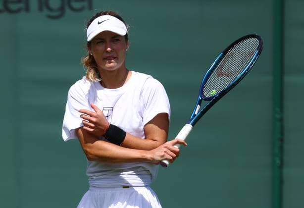 Wimbledon Championships 2025 AELTC, Saturday Practice, London, UK - 28 06 2025 Anna Kalinskaya Practices at Wimbledon ahead of the 2025 Championships London Wimbledon London GBR, UK NEWSPAPERS OUT Copyright: xMarkxGreenwoodx
