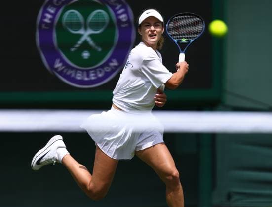 Wimbledon Championships 2025 AELTC, Saturday Practice, London, UK - 28 06 2025 Anna Kalinskaya Practices at Wimbledon ahead of the 2025 Championships London Wimbledon London GBR, UK NEWSPAPERS OUT Copyright: xMarkxGreenwoodx