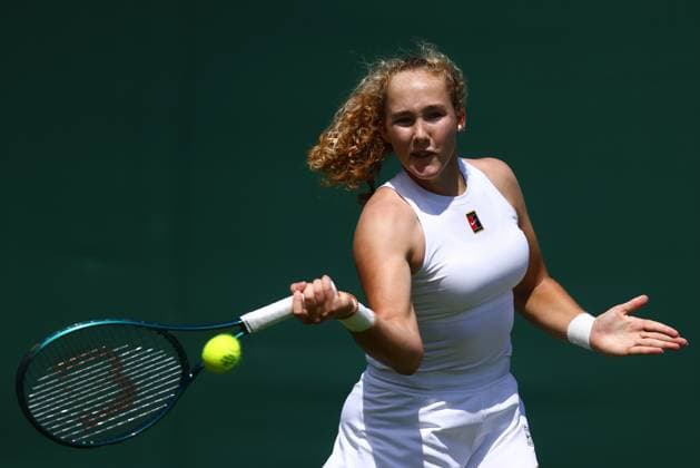 Wimbledon Championships 2025 AELTC, Saturday Practice, London, UK - 28 06 2025 Mirra Andreeva Practices at Wimbledon ahead of the 2025 Championships London Wimbledon London GBR, UK NEWSPAPERS OUT Copyright: xMarkxGreenwoodx