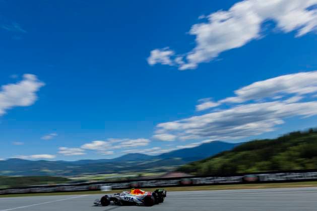 F1 Grand Prix of Austria - Qualifying Liam Lawson of New Zealand and Visa Cash App RB Formula One Team driver goes during the qualifying session at Formula 1 MSC Cruises Austrian Grand Prix in Spielberg, Austria, on June 28, 2025. Spielberg Austria  Copyright: xRobertxSzaniszlox originalFilename:szaniszlo-notitle250628_npOpc.jpg