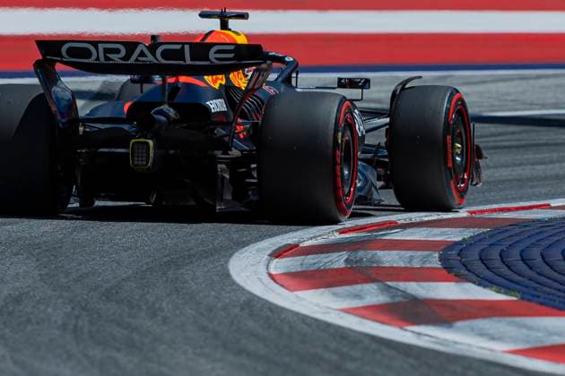 F1 Grand Prix of Austria - Qualifying Max Verstappen of the Netherlands and Oracle Red Bull Racing drives during the qualifying session at the Formula 1 MSC Cruises Austrian Grand Prix in Spielberg, Austria, on June 28, 2025. Spielberg Austria  Copyright: xRobertxSzaniszlox originalFilename:szaniszlo-notitle250628_np4Ul.jpg