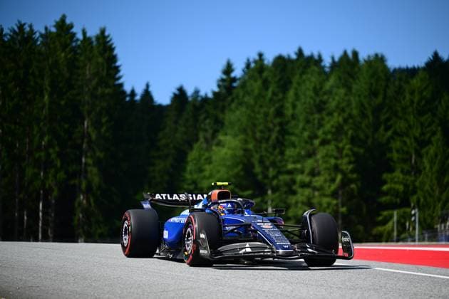 F1 Grand Prix of Austria - Qualifying Carlos Sainz of Williams Racing drives during qualifying for the 12th round of the Formula 1 World Championship, WM, Weltmeisterschaft at the Red Bull Ring in Spielberg, Styria, Austria, on June 27, 2025. Spielberg Styria Austria  Copyright: xAndreaxDiodatox originalFilename:diodato-formula1250627_npljW.jpg