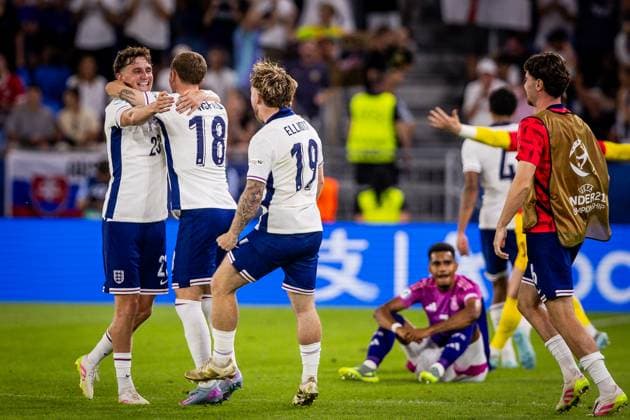 ENGLAND U21, U 21 - GERMANY U21 FINAL Harvey Elliott, Jay Stansfield, Tyler Morton of England celebrates after the UEFA European Under-21 Championship 2025 Final football match between England U21 and Germany U21. National Football Stadium (Tehelene Pole), Bratislava, Slovakia, June 28, 2025. Photo by Branislav Racko Copyright: xx 080A2949