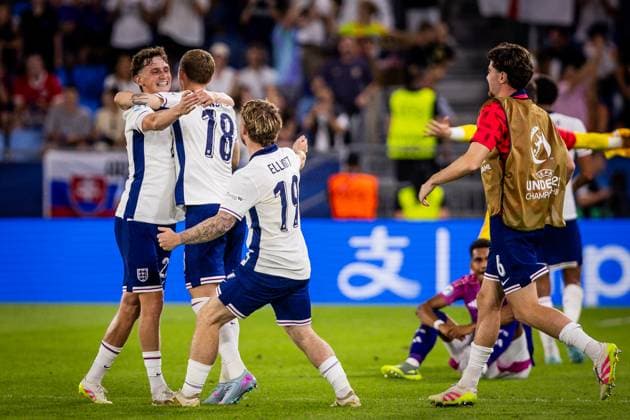 ENGLAND U21, U 21 - GERMANY U21 FINAL Harvey Elliott, Jay Stansfield, Tyler Morton of England celebrates after the UEFA European Under-21 Championship 2025 Final football match between England U21 and Germany U21. National Football Stadium (Tehelene Pole), Bratislava, Slovakia, June 28, 2025. Photo by Branislav Racko Copyright: xx 080A2953