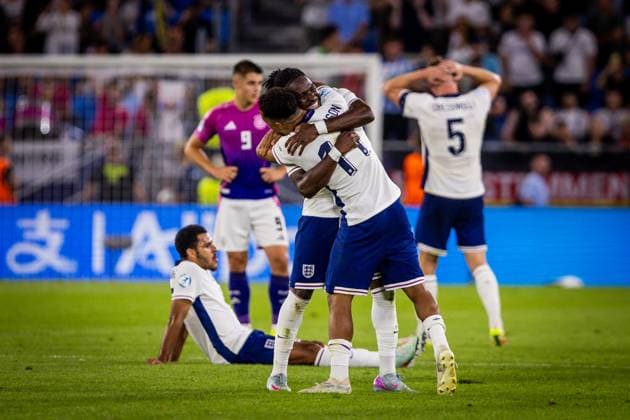 ENGLAND U21, U 21 - GERMANY U21 FINAL Omari Hutchinson, Jonathan Rowe of England celebrates after the UEFA European Under-21 Championship 2025 Final football match between England U21 and Germany U21. National Football Stadium (Tehelene Pole), Bratislava, Slovakia, June 28, 2025. Photo by Branislav Racko Copyright: xx 080A2984