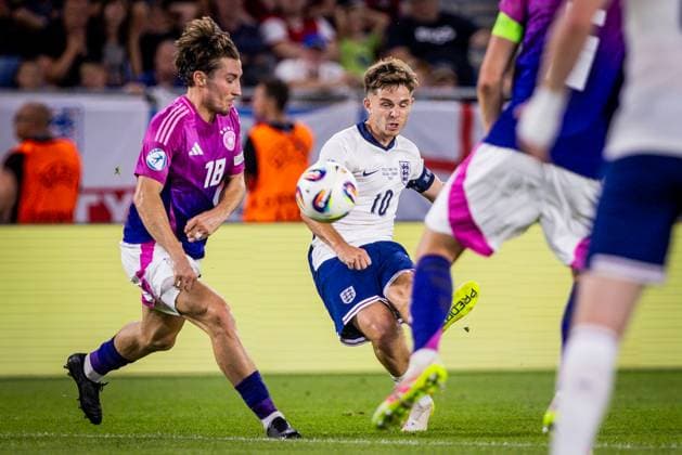 ENGLAND U21, U 21 - GERMANY U21 FINAL James McAtee of England and Rocco Reitz of Germany during the UEFA European Under-21 Championship 2025 Final football match between England U21 and Germany U21. National Football Stadium (Tehelene Pole), Bratislava, Slovakia, June 28, 2025. Photo by Branislav Racko Copyright: xx 080A1666