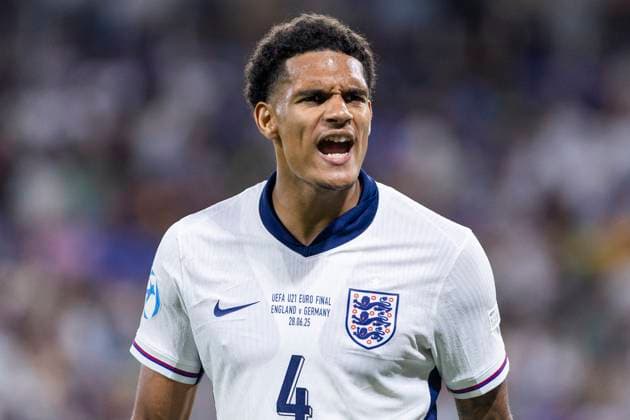 UEFA U21, U 21 Europameisterschaft, Finale: England - Deutschland; 28.06.2025 Jarell Quansah (England, 4) jubelt bei der UEFA U21-Europameisterschaft im Finalspiel England - Deutschland, am 28.06.2025, National Football Stadium, Bratislava, Slowakei Copyright: xBEAUTIFULxSPORTS Meuselx