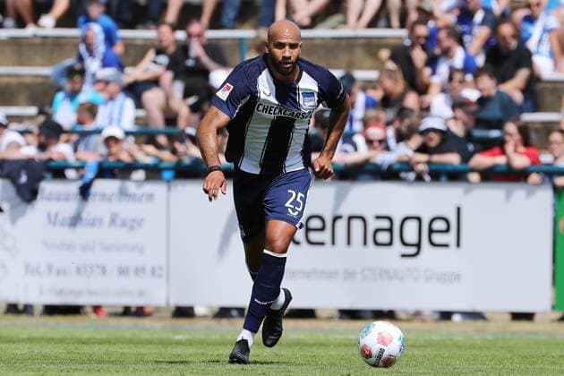 John Anthony Brooks am Ball Einzelbild Freisteller Aktion Fußball Fussball Testspiel 2. Bundesliga DFL Saison 2025 2026 28.06.2025 Ludwigsfelder FC vs Hertha BSC Berlin DFL regulations prohibit any use of photographs as image sequences and or quasi-video. *** John Anthony Brooks on the ball single image cropping action sport soccer soccer test match 2 Bundesliga DFL season 2025 2026 28 06 2025 Ludwigsfelder FC vs Hertha BSC Berlin DFL regulations prohibit any use of photographs as image sequences and or quasi video