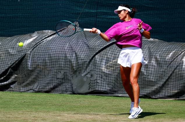 Emma Raducanu during practice. Wimbledon Tennis Championships, Sunday Practice, The All England Lawn Tennis and Croquet Club, London, UK - 29 Jun 2025London The All England Lawn Tennis and United Kingdom  Copyright: xJamesxMarsh Shutterstockx 15378355w