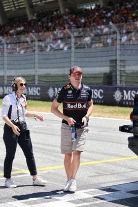 29.06.2025, Red Bull Ring, Spielberg, Formel 1 Großer Preis von Österreich 2025 , im Bild Max Verstappen (NLD), Oracle Red Bull Racing bei der Fahrerparade. (Photo by Alessandro Martellotta Hasan Bratic DeFodi Images)