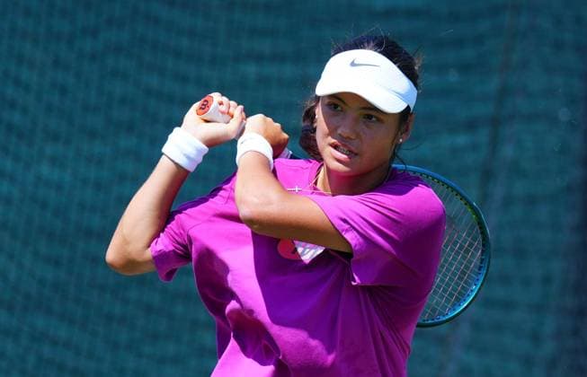 Emma Raducanu practices Wimbledon Tennis Championships, Sunday Practice, The All England Lawn Tennis and Croquet Club, London, UK - 29 Jun 2025London The All England Lawn Tennis and United Kingdom  Copyright: xJavierxGarcia Shutterstockx 15371377h