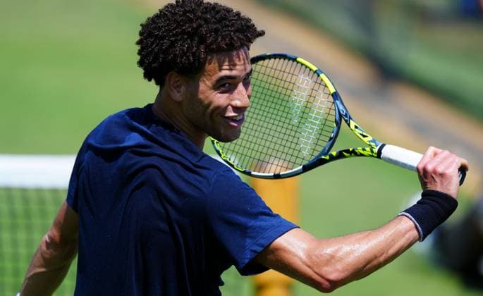 George Loffhagen practices with Jack Draper Wimbledon Tennis Championships, Sunday Practice, The All England Lawn Tennis and Croquet Club, London, UK - 29 Jun 2025London The All England Lawn Tennis and United Kingdom  Copyright: xJavierxGarcia Shutterstockx 15371377am